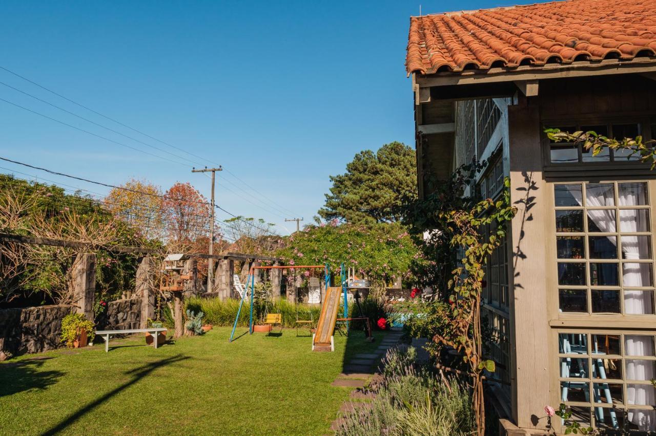 Pousada Casa Rosa Canela Eksteriør bilde
