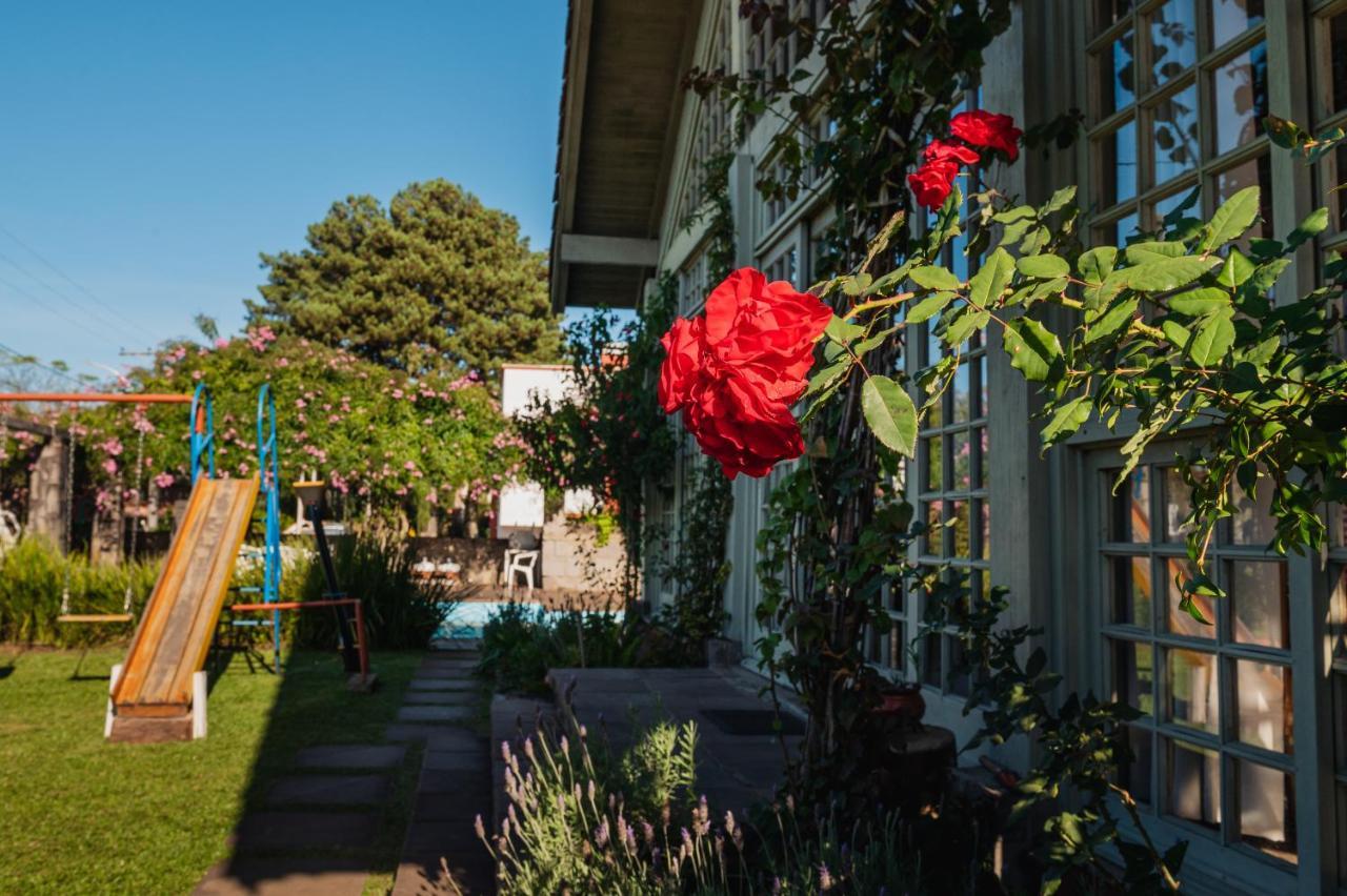 Pousada Casa Rosa Canela Eksteriør bilde