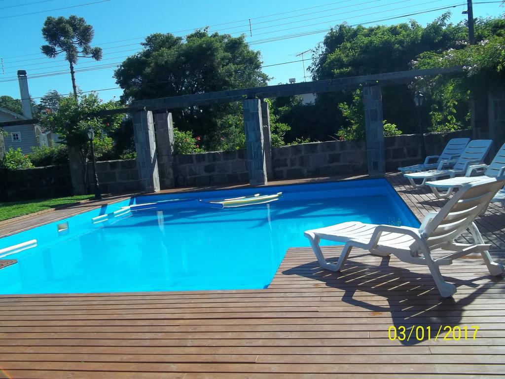 Pousada Casa Rosa Canela Eksteriør bilde